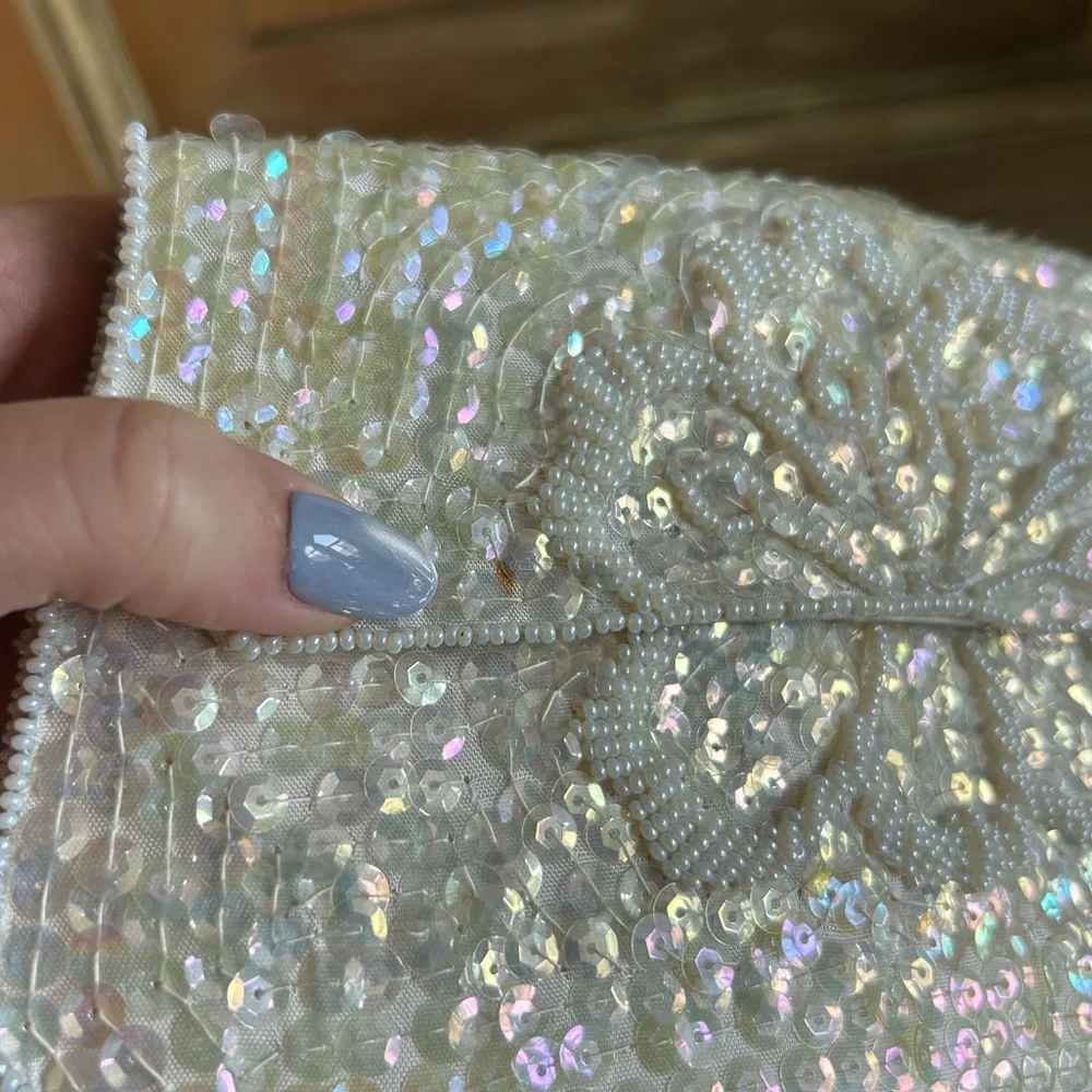 Vintage sequin‎ clutch